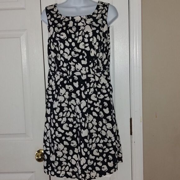 MICHAEL Michael Kors black white patterned sleeveless dress Sz 4 - Picture 1 of 6